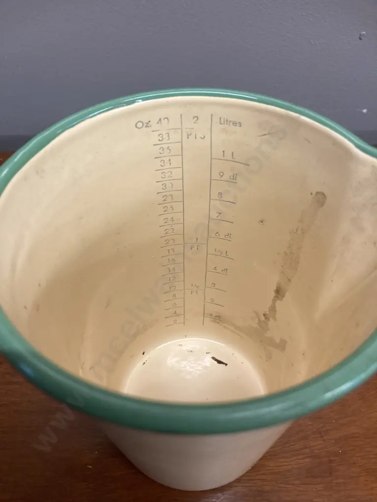 Vintage Retro Green And Cream Large Enamel Ware Kockums Sweden Measuring Jug, 2 PTS / 1 Litre. H16cm Image 1++